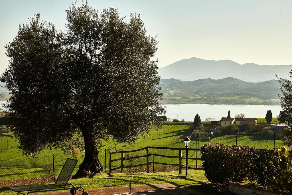 Podere Fontegallo Кастильоне-дель-Лаго Экстерьер фото